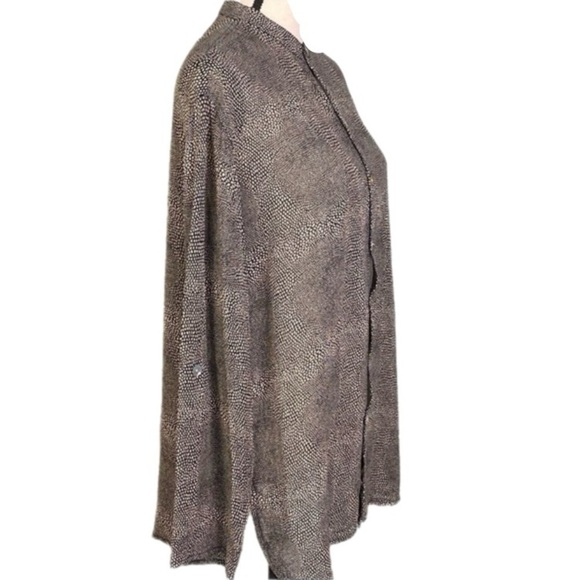 CHICO’S DESIGN geometric snake pattern sheer, chiffon, button blouse. Small. EUC - Picture 4 of 12